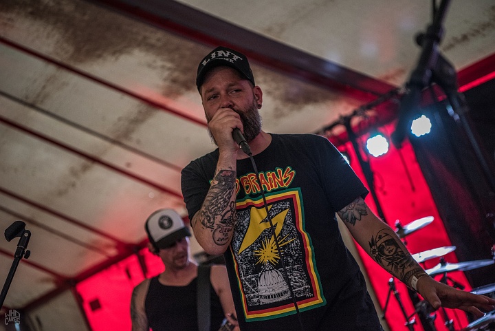 Unsure @ Ieper Hardcore Fest, picture 5, photographed by Luc Luyten - FrontView Magazine