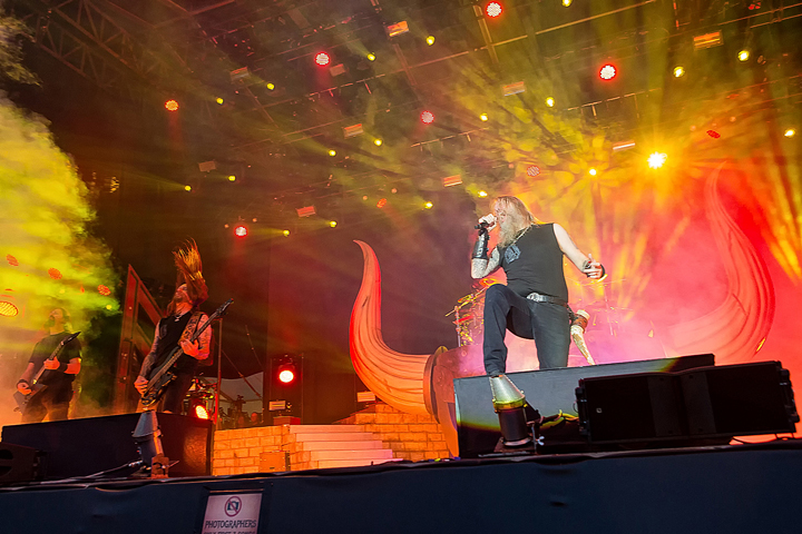 Amon Amarth @ Alcatraz 2017, picture 4, photographed by Edwin Houdevelt - FrontView Magazine