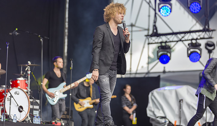 Buurland @ Marktrock Aalst, picture 5, photographed by dirk janssens - FrontView Magazine