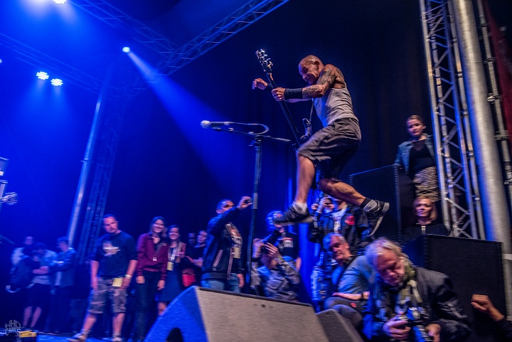Cro-Mags @ Ieper Hardcore Fest, picture 20, photographed by Luc Luyten - FrontView Magazine