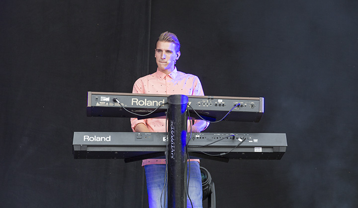 Ghost Rockers @ Marktrock Aalst, picture 7, photographed by dirk janssens - FrontView Magazine