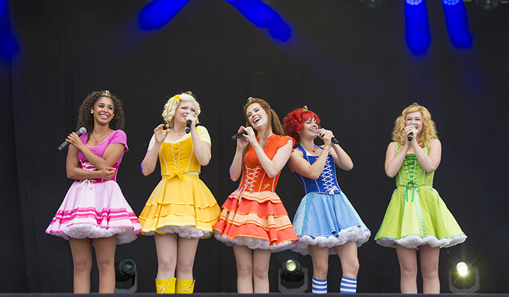 Prinsessia @ Marktrock Aalst, picture 4, photographed by dirk janssens - FrontView Magazine