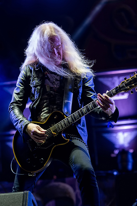 Saxon @ Alcatraz 2017, picture 6, photographed by Edwin Houdevelt - FrontView Magazine