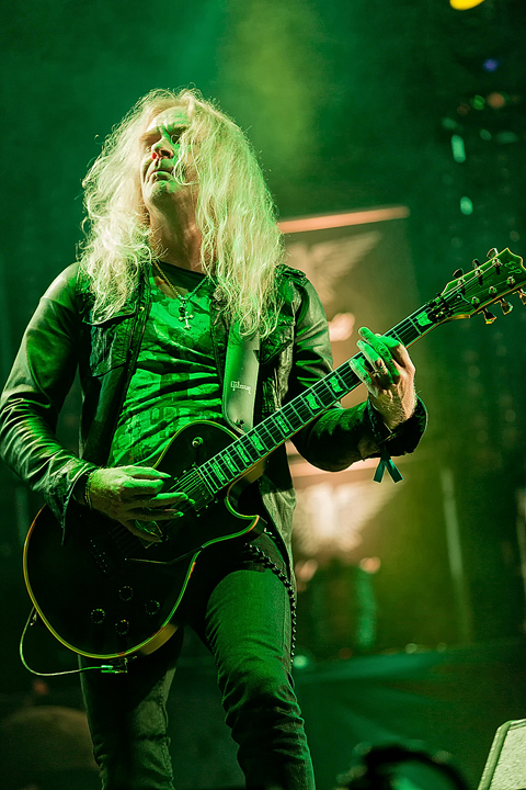 Saxon @ Alcatraz 2017, picture 7, photographed by Edwin Houdevelt - FrontView Magazine