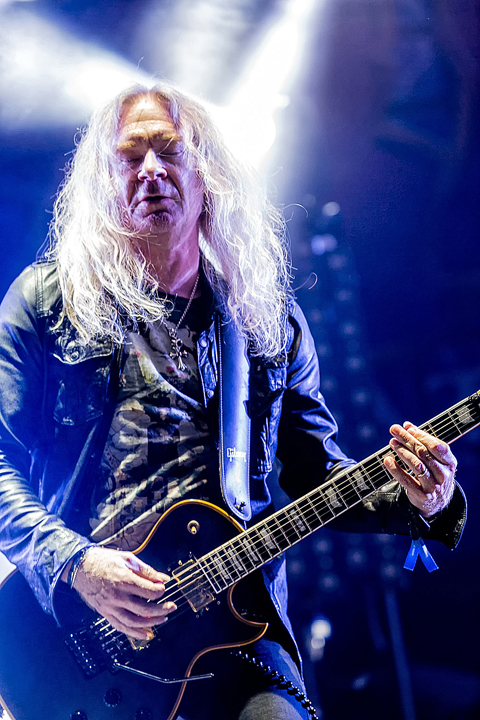 Saxon @ Alcatraz 2017, picture 10, photographed by Edwin Houdevelt - FrontView Magazine