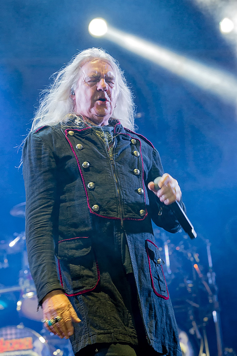 Saxon @ Alcatraz 2017, picture 13, photographed by Edwin Houdevelt - FrontView Magazine
