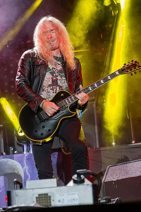 Saxon @ Alcatraz 2017, picture 15, photographed by Edwin Houdevelt - FrontView Magazine
