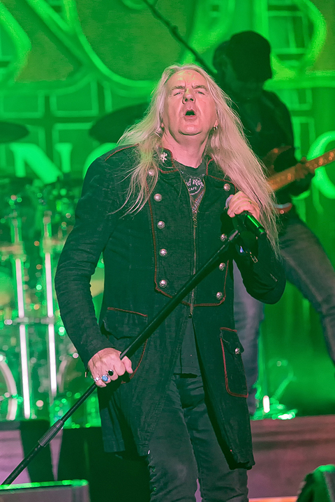 Saxon @ Alcatraz 2017, picture 20, photographed by Edwin Houdevelt - FrontView Magazine