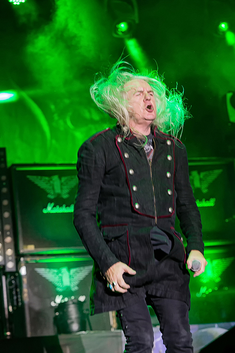 Saxon @ Alcatraz 2017, picture 27, photographed by Edwin Houdevelt - FrontView Magazine