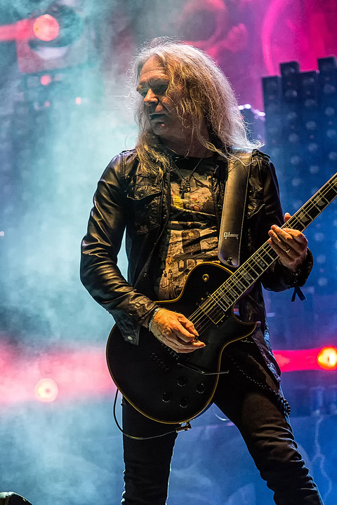 Saxon @ Alcatraz 2017, picture 40, photographed by Edwin Houdevelt - FrontView Magazine
