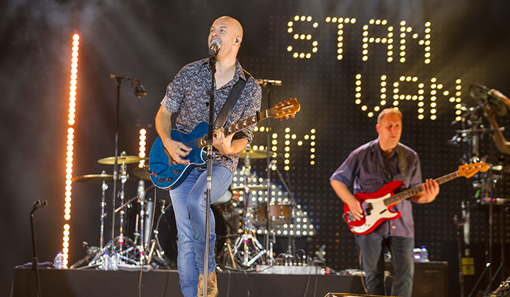 Stan Van Samang @ Marktrock Aalst, picture 3, photographed by dirk janssens - FrontView Magazine