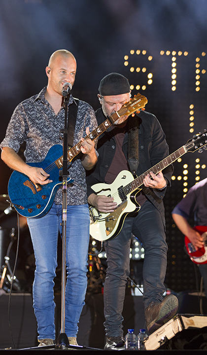 Stan Van Samang @ Marktrock Aalst, picture 4, photographed by dirk janssens - FrontView Magazine
