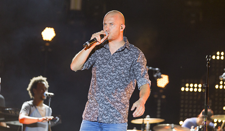 Stan Van Samang @ Marktrock Aalst, picture 7, photographed by dirk janssens - FrontView Magazine