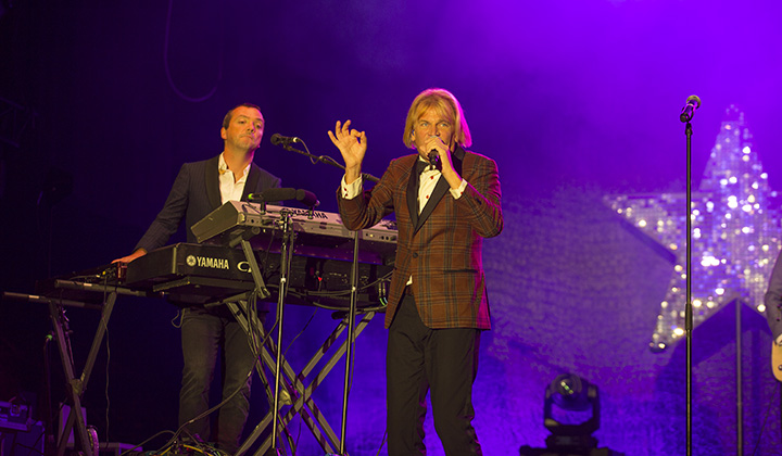 The Magical Flying Thunderbirds'' @ Marktrock Aalst, picture 5, photographed by dirk janssens - FrontView Magazine
