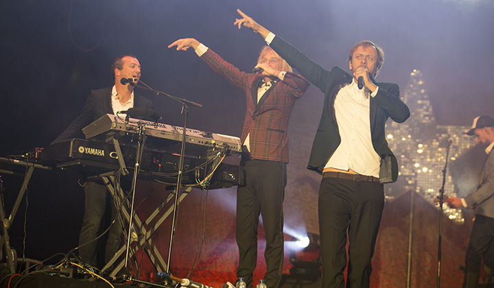 The Magical Flying Thunderbirds'' @ Marktrock Aalst, picture 8, photographed by dirk janssens - FrontView Magazine