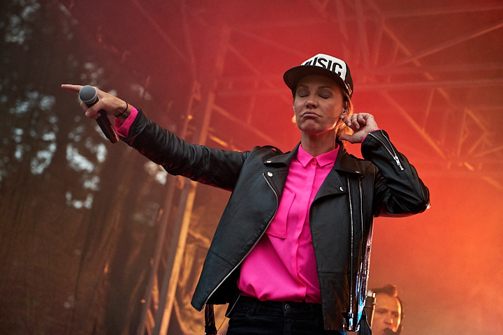 Kate Ryan Engie Parkies Kapellen, picture 21, photographed by James Van Roosbroeck - FrontView Magazine