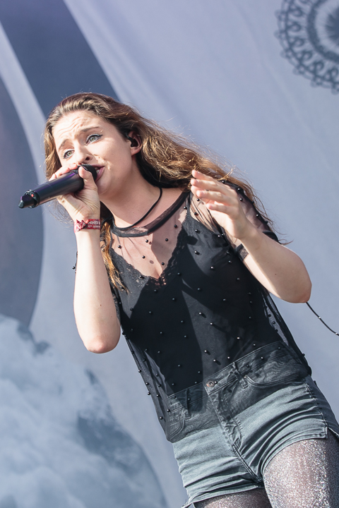 Cellar Darling @ Summer Breeze 2017, picture 4, photographed by Dorien Goetschalckx - FrontView Magazine
