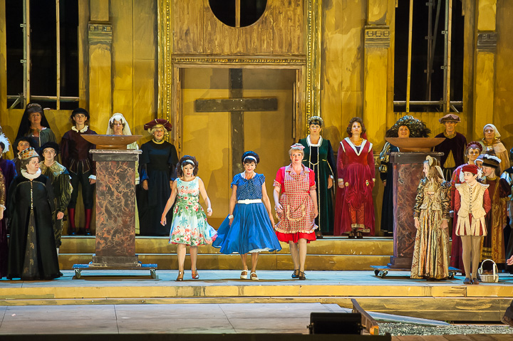 Première Kiss me Kate @ Donkmeer, picture 15, photographed by Goele Bormans - FrontView Magazine