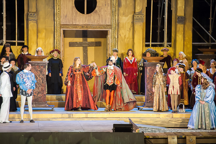 Première Kiss me Kate @ Donkmeer, picture 22, photographed by Goele Bormans - FrontView Magazine