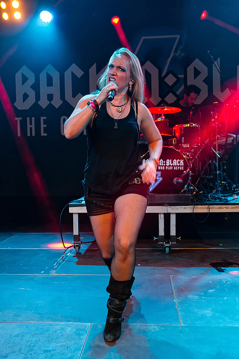 back'n black @ Razernij 2017, picture 12, photographed by FrontView Magazine