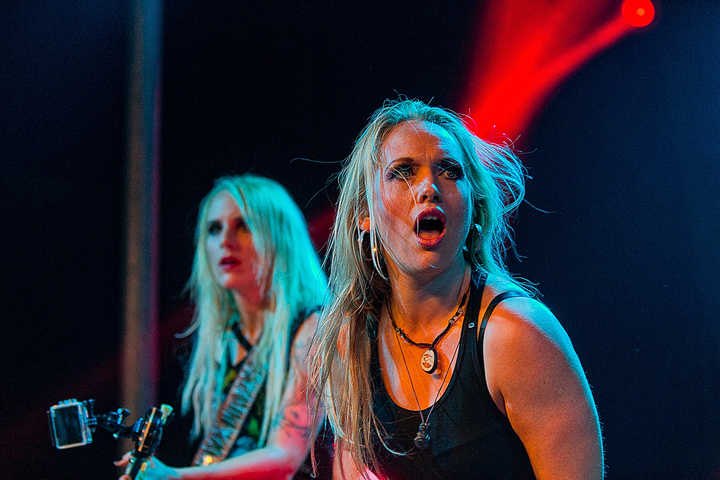 back'n black @ Razernij 2017, picture 33, photographed by FrontView Magazine