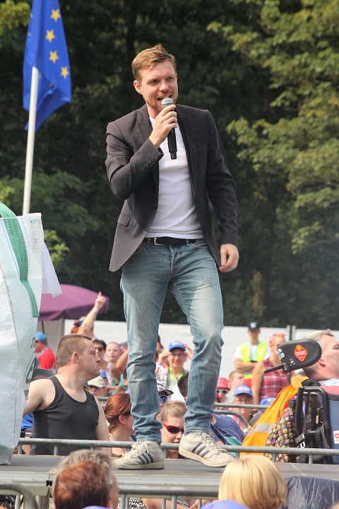 Jelle Cleymans en Gene Thomas @ Buitenbeenpop 2017, picture 1, photographed by Heidi Elen - FrontView Magazine
