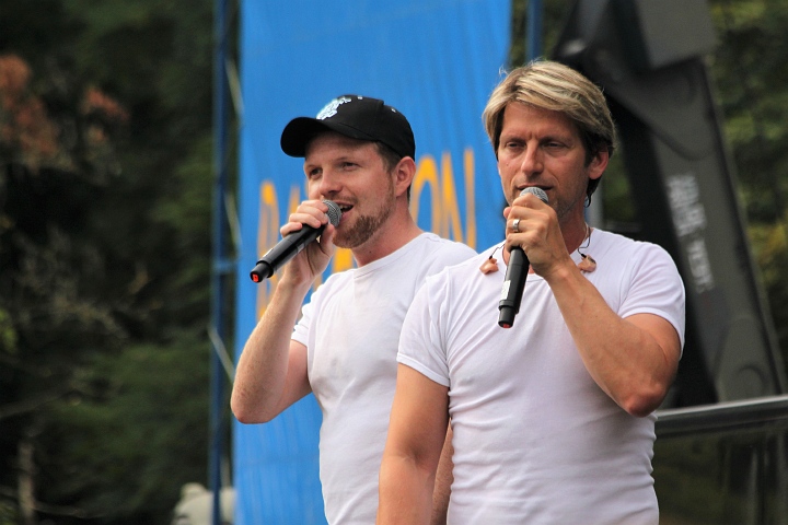 Jelle Cleymans en Gene Thomas @ Buitenbeenpop 2017, picture 13, photographed by Heidi Elen - FrontView Magazine