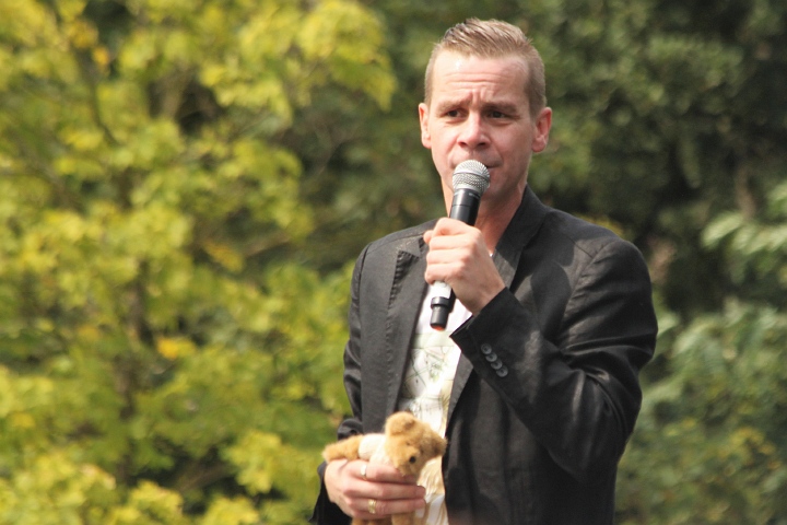 Sam Gooris @ Buitenbeenpop 2017, foto 5, foto's door Heidi Elen - FrontView Magazine