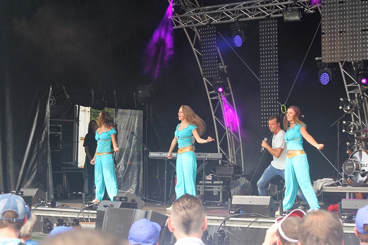 Swoop @ Buitenbeenpop 2017, foto 4, foto's door Heidi Elen - FrontView Magazine