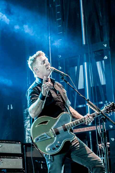 Queens of The Stone Age @ showcase Stubru, picture 3, photographed by Gert Daemen - FrontView Magazine