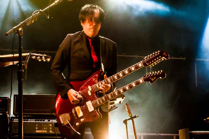 Queens of The Stone Age @ showcase Stubru, picture 16, photographed by Gert Daemen - FrontView Magazine