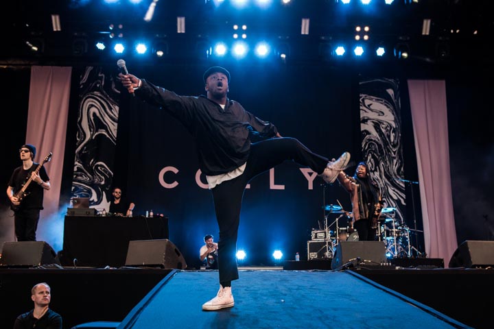 Coely (Live Stage) @ Laundry Day, picture 11, photographed by Dieter  Boone - FrontView Magazine