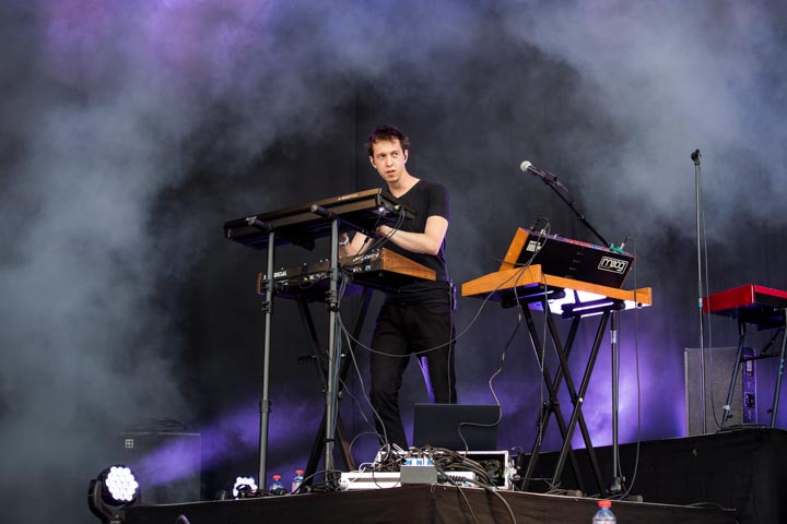Tout va Bien (Live Stage) @ Laundry Day, foto 6, foto's door Dieter  Boone - FrontView Magazine
