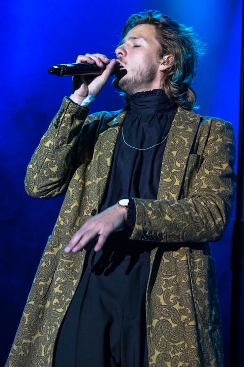 Warhola (Live stage) @ Laundry Day, picture 4, photographed by Dieter  Boone - FrontView Magazine