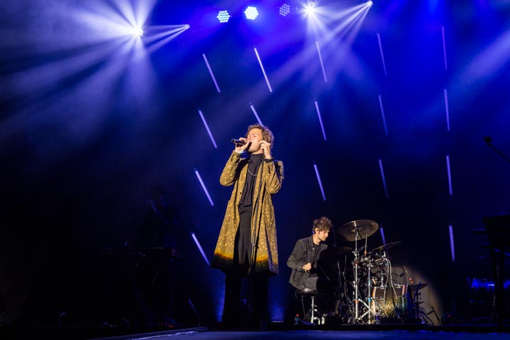 Warhola (Live stage) @ Laundry Day, picture 6, photographed by Dieter  Boone - FrontView Magazine
