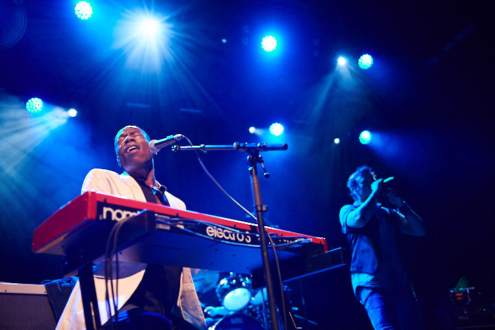 Mike + The Mechanics @ Het Depot, picture 13, photographed by Jan van Hecke - FrontView Magazine