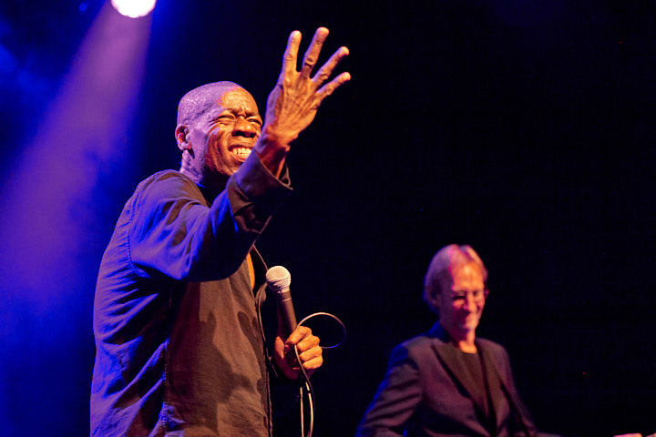 Mike + The Mechanics @ Het Depot, picture 30, photographed by Jan van Hecke - FrontView Magazine
