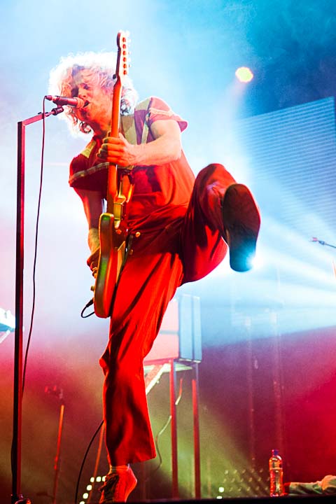 compact disk dummies @ Breda Barst, picture 10, photographed by Gert Daemen - FrontView Magazine