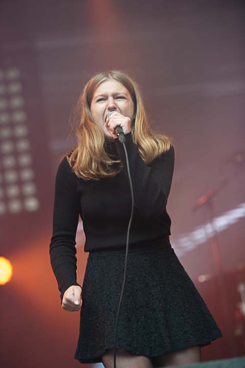The Spvrk @ Breda Barst, picture 10, photographed by Gert Daemen - FrontView Magazine