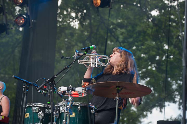 Wallis Bird @ Breda Barst, picture 14, photographed by Gert Daemen - FrontView Magazine