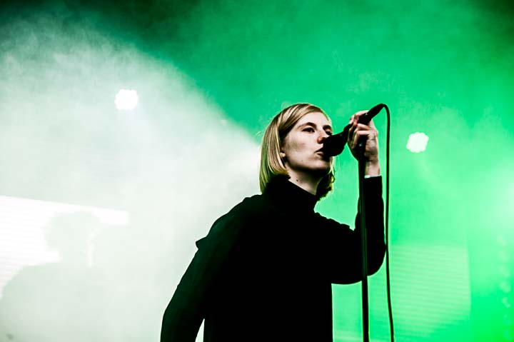 Whispering Sons @ Breda Barst, picture 17, photographed by Gert Daemen - FrontView Magazine