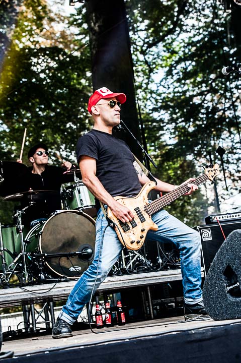 Revölvo @ Breda Barst, picture 2, photographed by Gert Daemen - FrontView Magazine