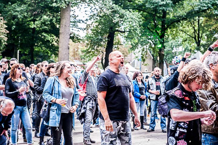 Revölvo @ Breda Barst, picture 12, photographed by Gert Daemen - FrontView Magazine
