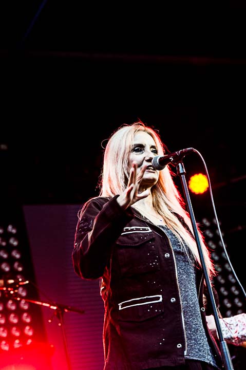 Sass Jordan @ Breda Barst, picture 1, photographed by Gert Daemen - FrontView Magazine