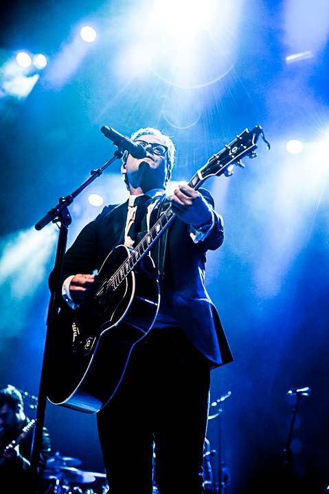 Guus Meeuwis @ 013, picture 14, photographed by Gert Daemen - FrontView Magazine