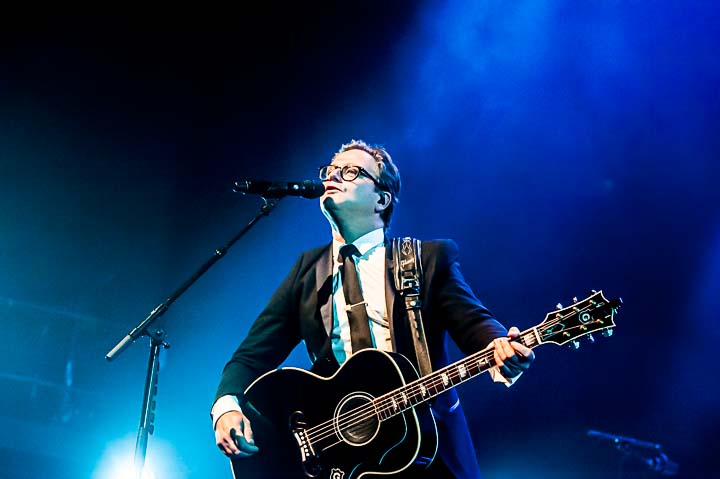 Guus Meeuwis @ 013, picture 19, photographed by Gert Daemen - FrontView Magazine