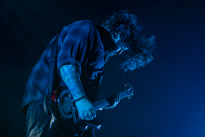 Seether @ 013, foto 1, foto's door Dorien Goetschalckx - FrontView Magazine