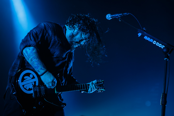 Seether @ 013, foto 9, foto's door Dorien Goetschalckx - FrontView Magazine