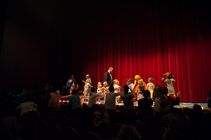 Première Kaatje's Verjaardagsfeest @ Theater Elckerlyc, picture 10, photographed by Goele Bormans - FrontView Magazine
