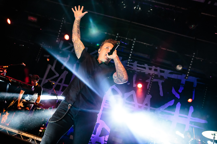 Papa Roach @ Trix, foto 3, foto's door Dorien Goetschalckx - FrontView Magazine